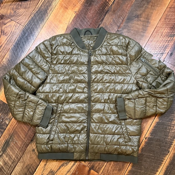 Guess Lightweight Puffer Bomber Jacket – Olive Green – Men’s Size XL - Picture 2 of 13